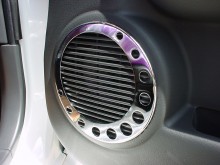 スピーカーカバー