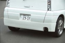 リアバンパー